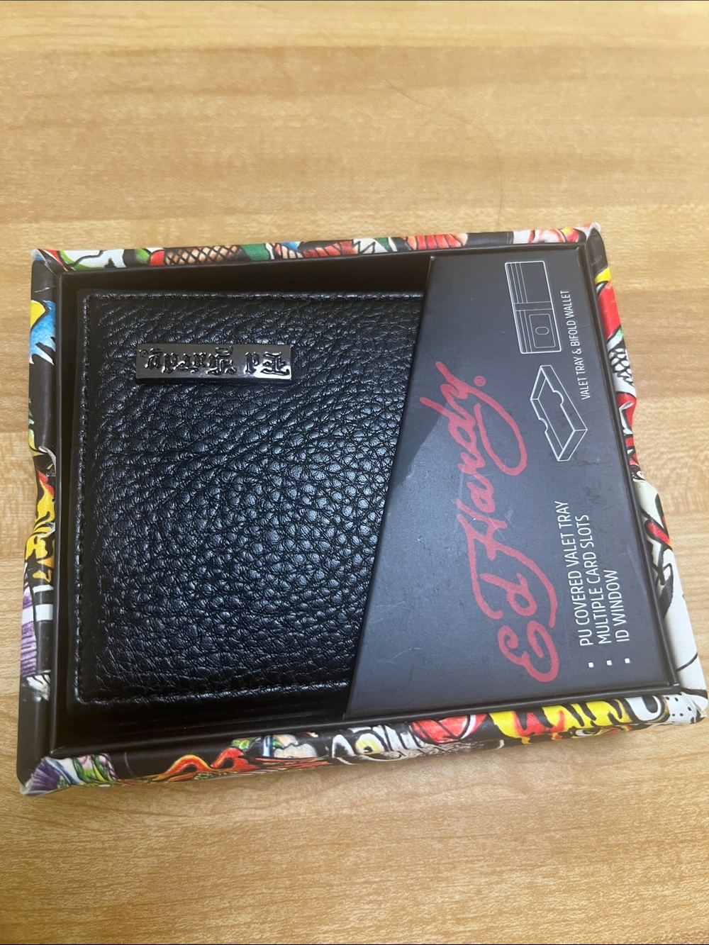 #2656*Ed Hardy Black Textured Leather Bi-Fold Wallet with Metal Logo